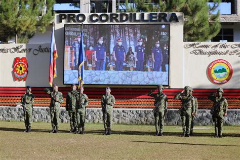 PNP chief commends PRO.